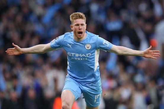 湖人詹姆斯关键三分锁定胜利