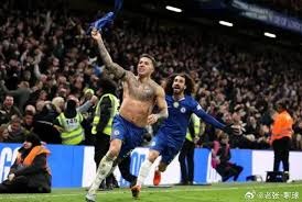 运气稍差！双方多拍相持 琼斯回球触网后弹回本方半场丢分