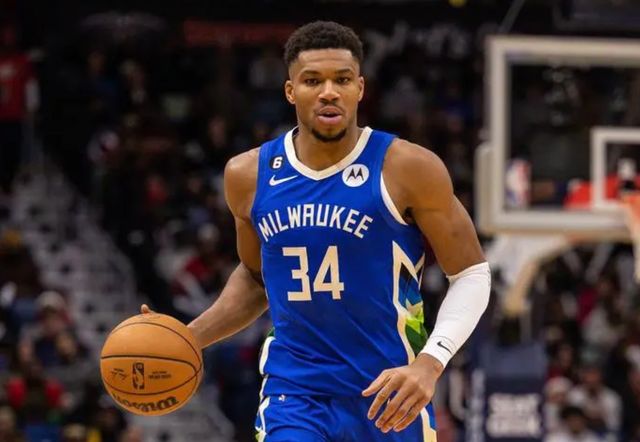 尤其是他在 尤其是他在