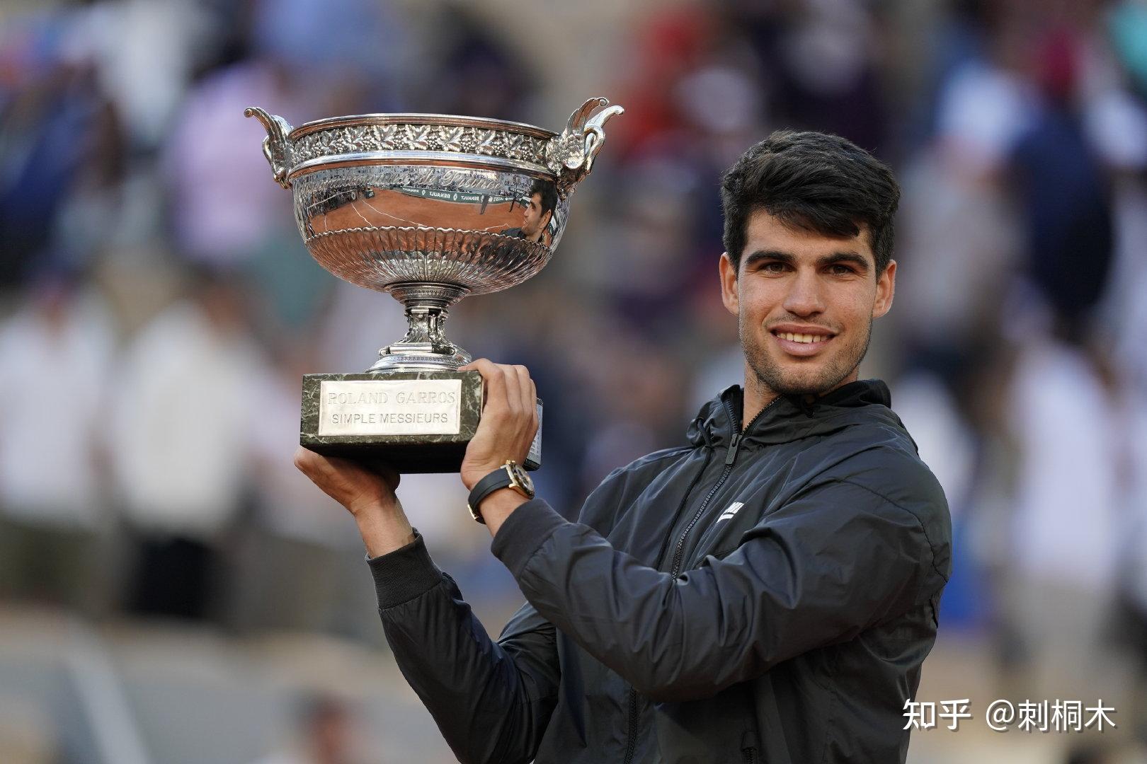 以确保各项 以确保各项