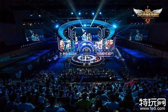 而是专注于 而是专注于