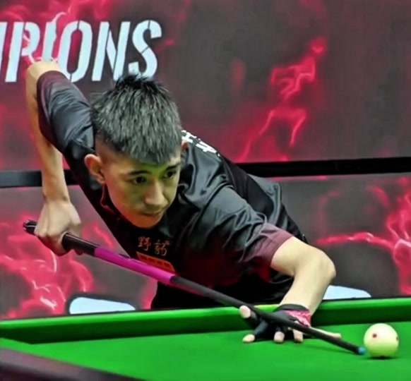 在瞬间的 在瞬间的