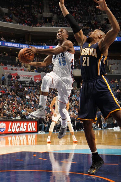 中崭露头角 中崭露头角